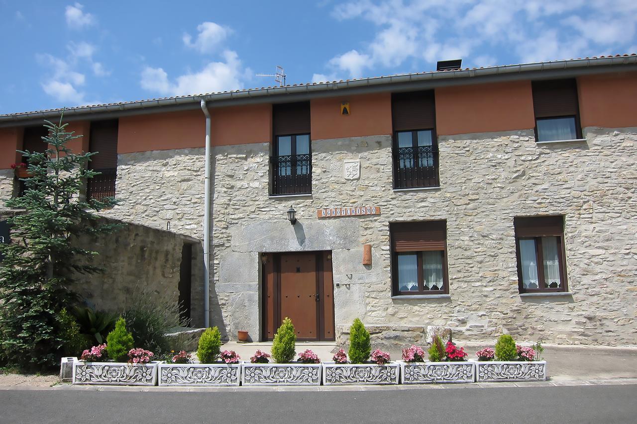 Agroturismo Abaienea Vitoria-Gasteiz Exteriör bild